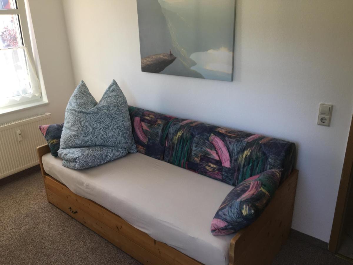 Apartment Am Goethe Park Fuer 2 Bis 3 Personen *